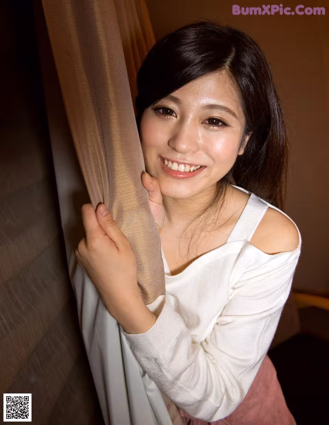 Ema Kato - Securehiddencam Scene Screenshot